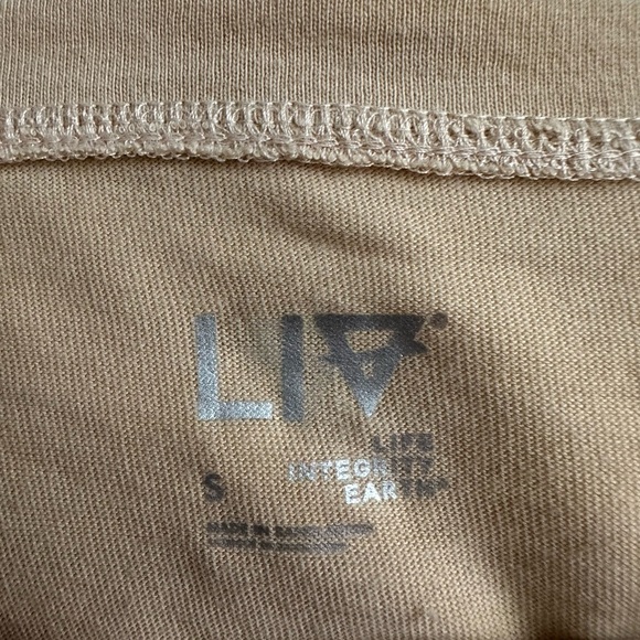 regular fitting graphic tee - Picture 2 of 3